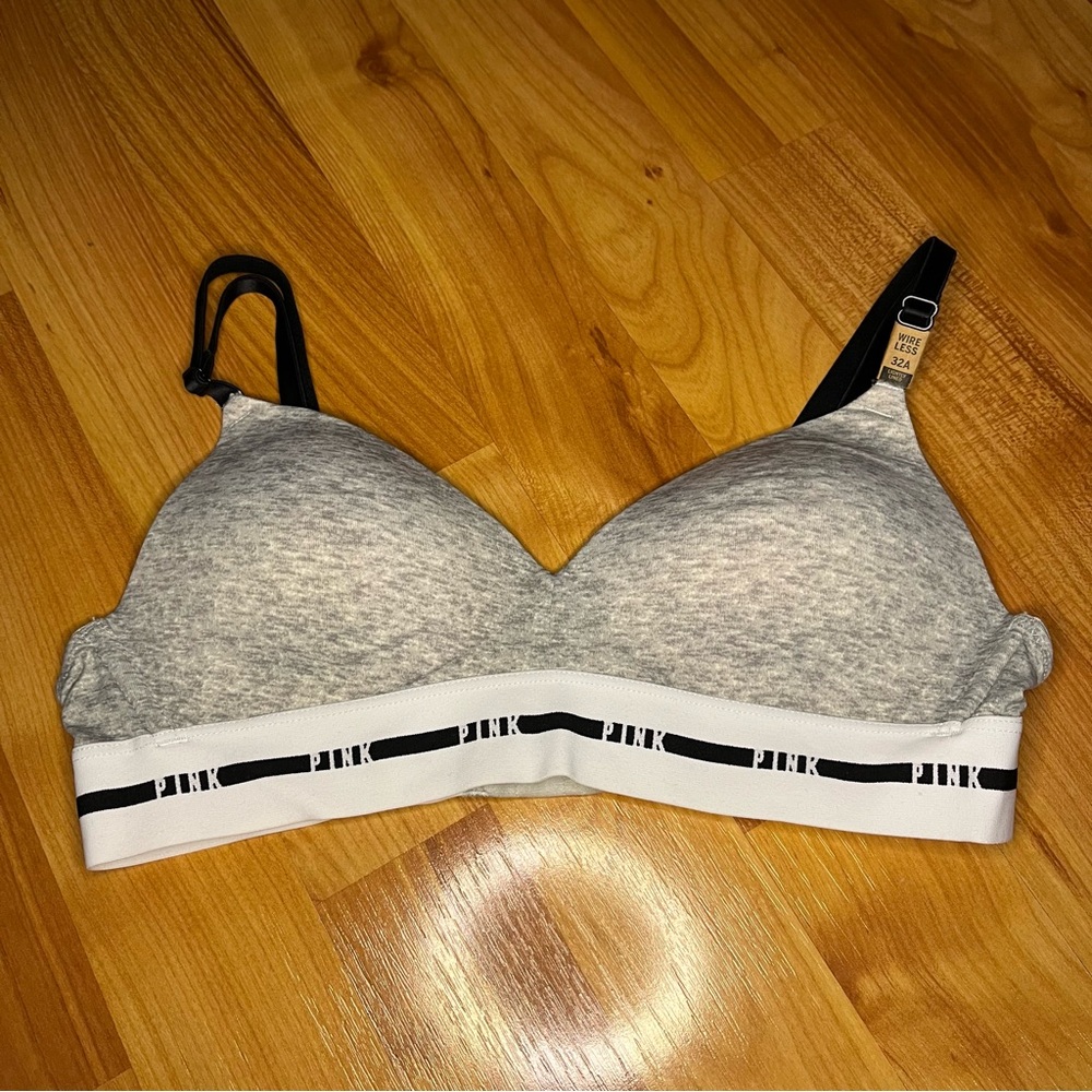 PINK VICTORIA’S SECRET | Wireless 32A Bra